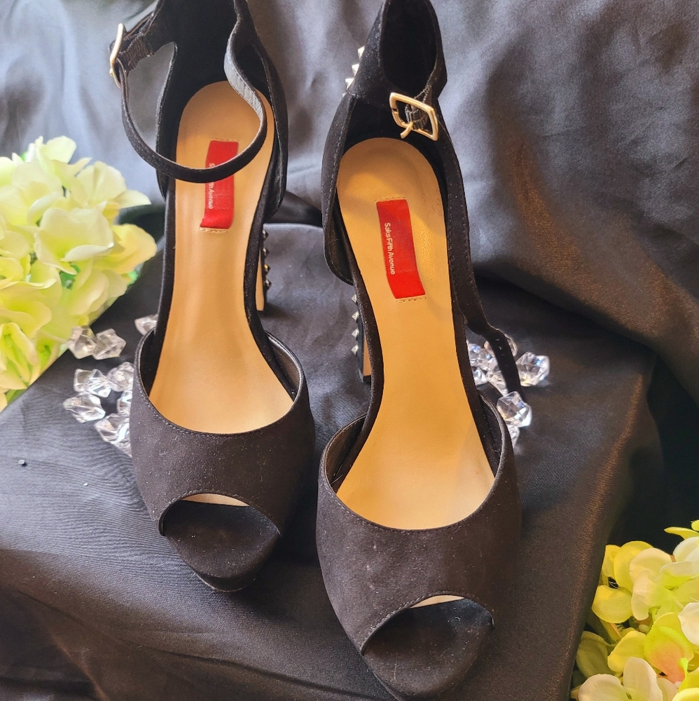 Saks Fifth Avenue Black Kidsue/Patent Sandals 8.5